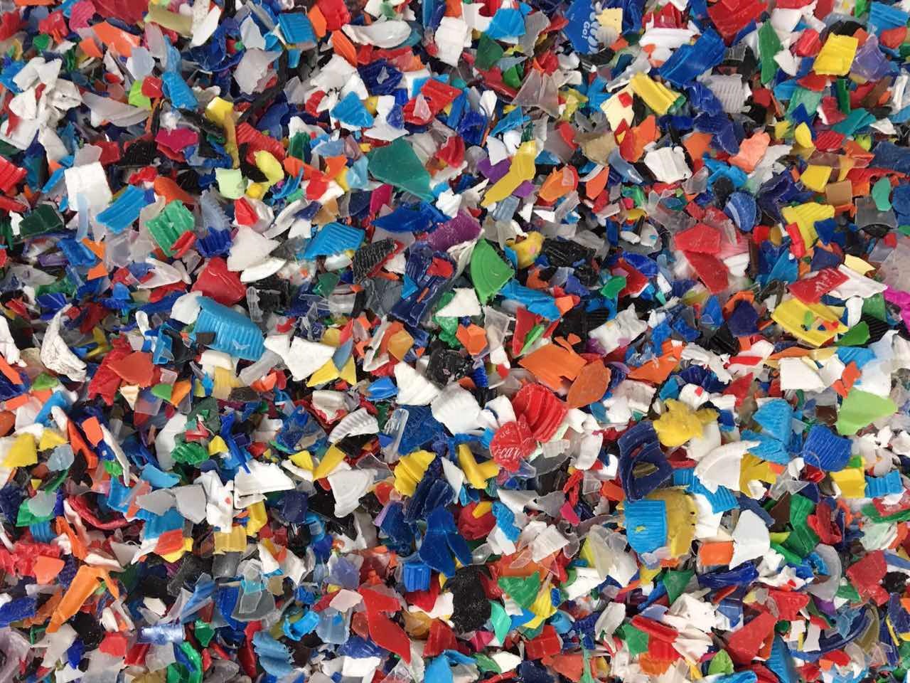 HDPE cap shredded