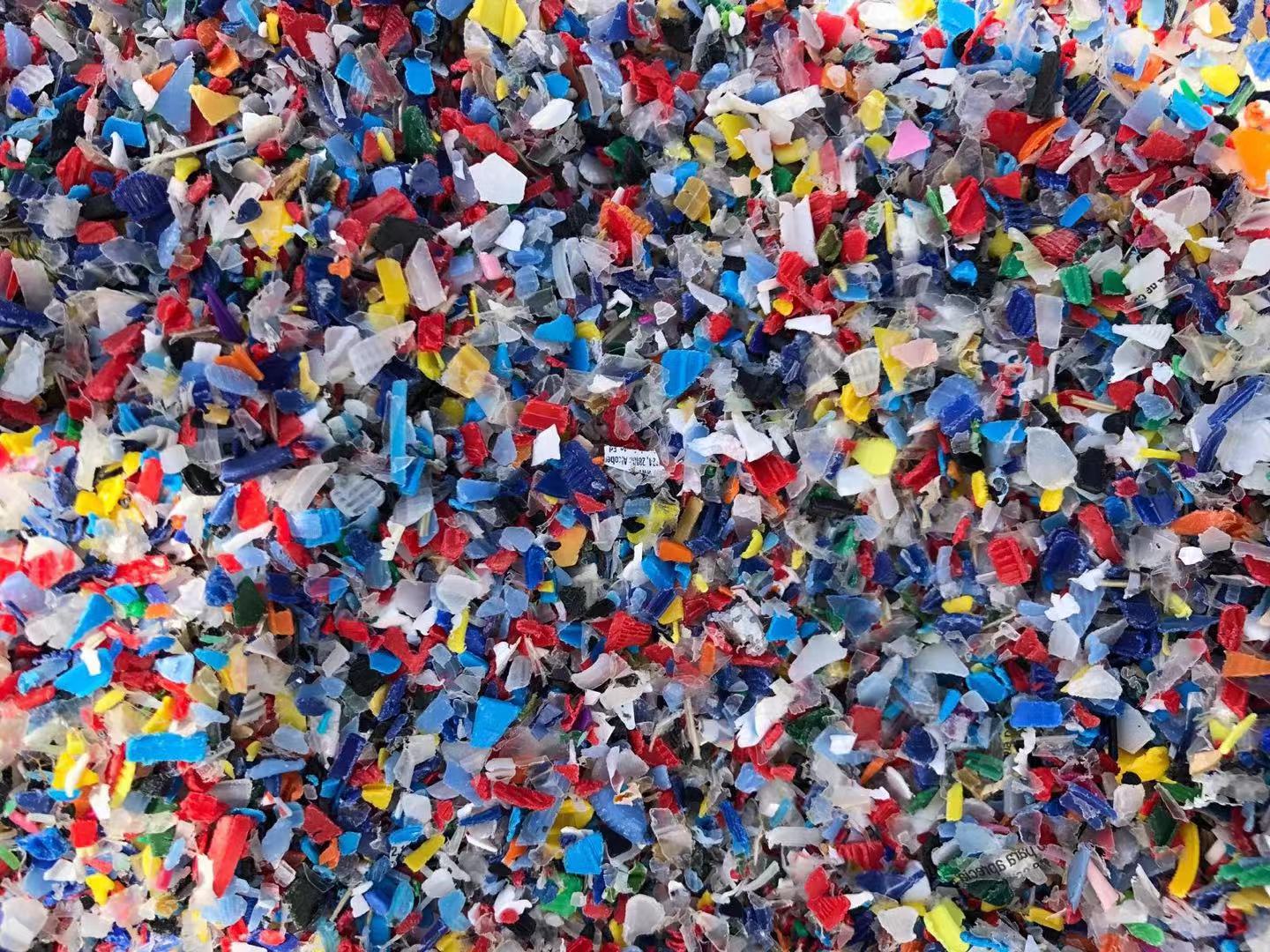 HDPE cap shredded